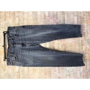 Lucky Brand Mens Jeans Measuring 38 x 29 inches